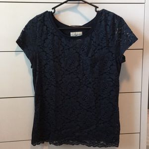 Navy hollister top
